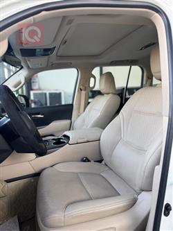 تۆیۆتا لاند کروزەر